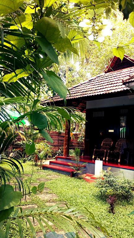 Marari Umapathi Beach Villa Mararikulam Extérieur photo